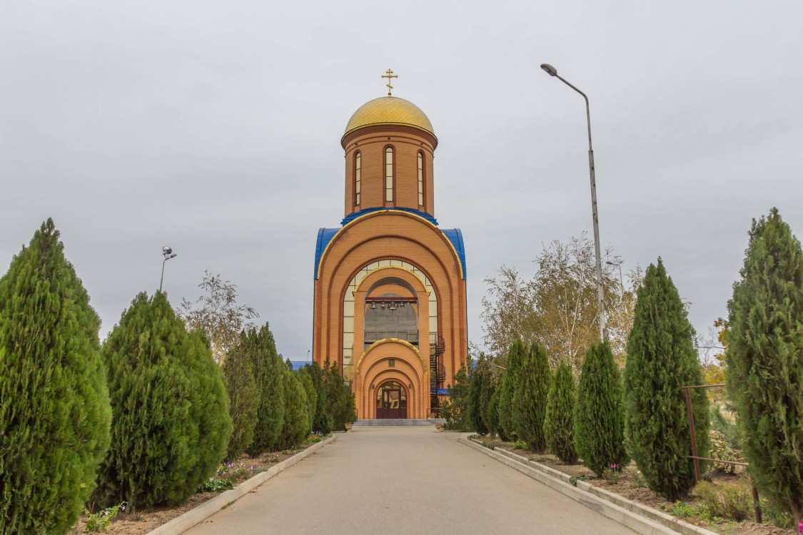 Храм в Буденновске Свято Крестовское благочиние