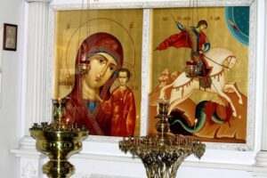 В день памяти прп. Амвросия Оптинского епископ Георгиевский и Прасковейский Николай совершил Божественную литургию в храме Воскресения Словущего 4
