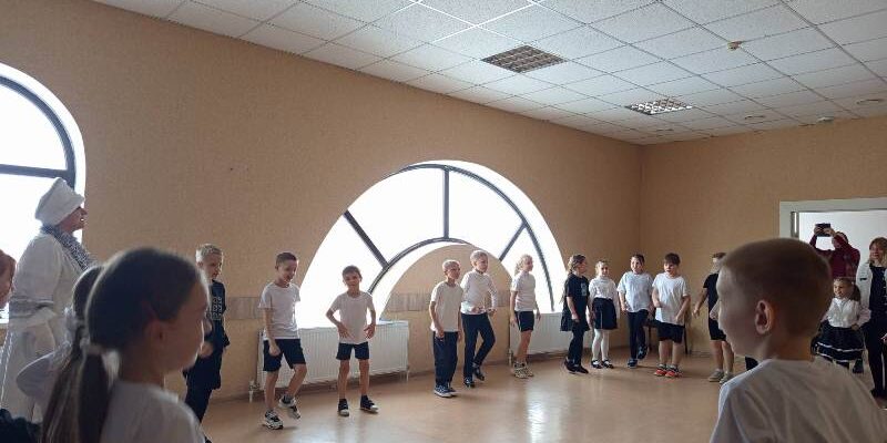 «Забавы Зимушки-зимы» в православной школе Буденновска