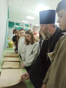 Священник Свято-Крестовского округа Георгиевской епархии провел встречу с учениками 3